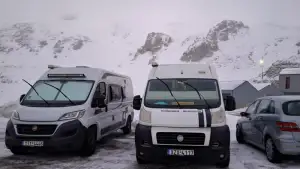 Εξόρμηση στα Κελάρια Παρνασσού και μετά Καμένα Βούρλα για ζεστό μπάνιο!